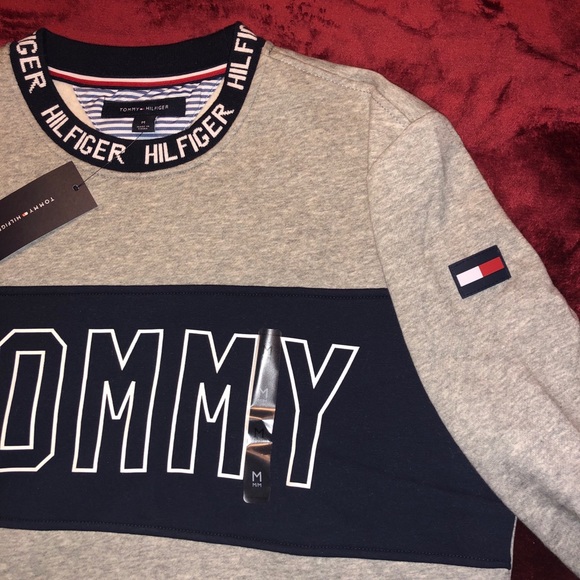 Tommy Hilfiger Sweater - Picture 5 of 8
